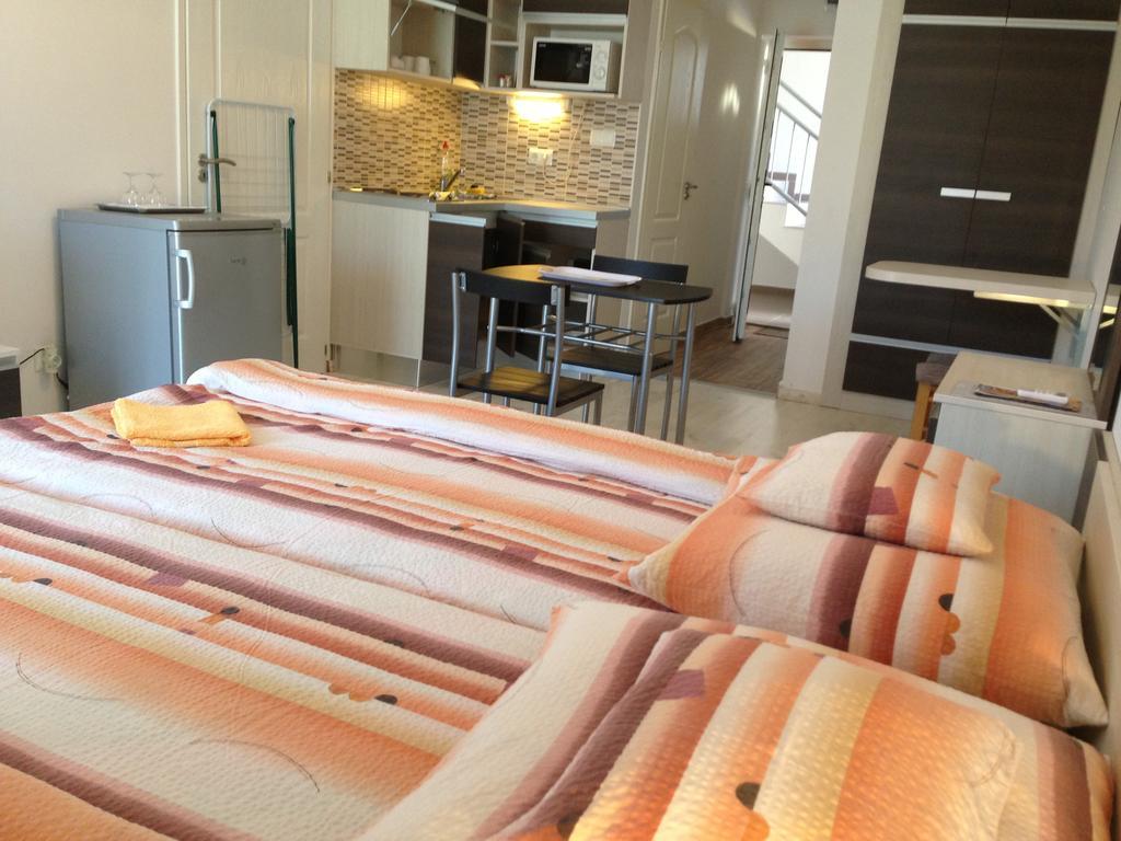 Lovagvar Apartments Jula Cameră foto