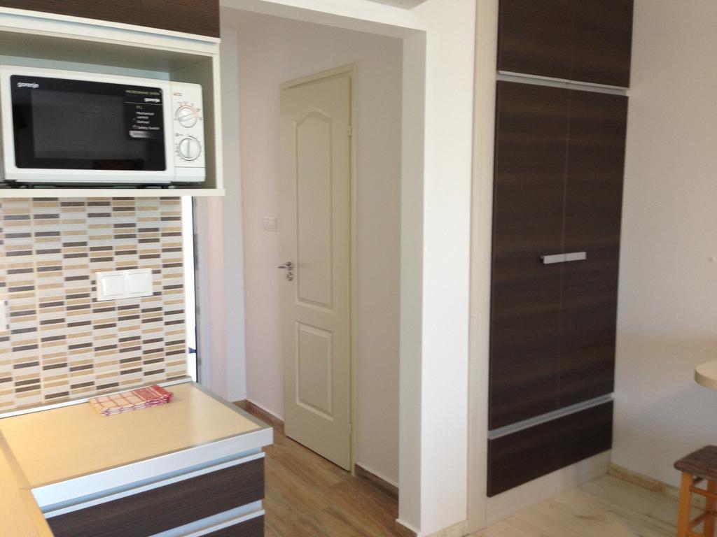 Lovagvar Apartments Jula Cameră foto